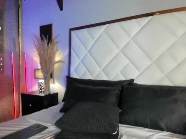 EmiliWilliams live cam on BongaCams
