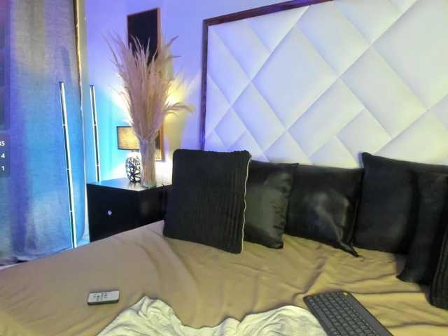 EmiliWilliams live cam on BongaCams