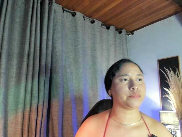 EmiliWilliams live cam preview