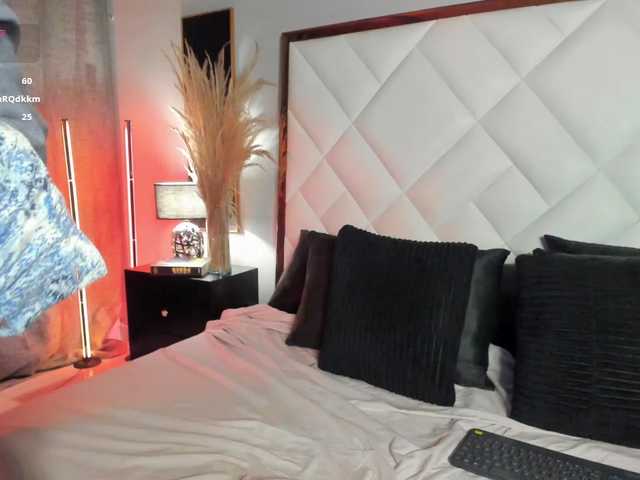 EmiliWilliams live cam on BongaCams