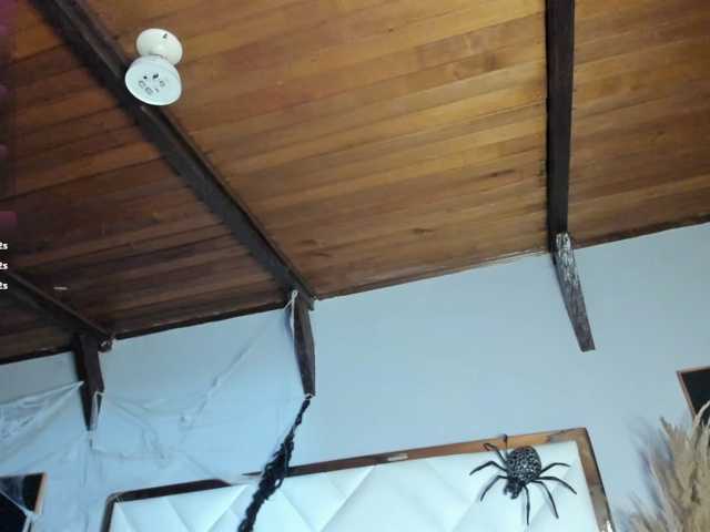 Emiliwilliams live cam