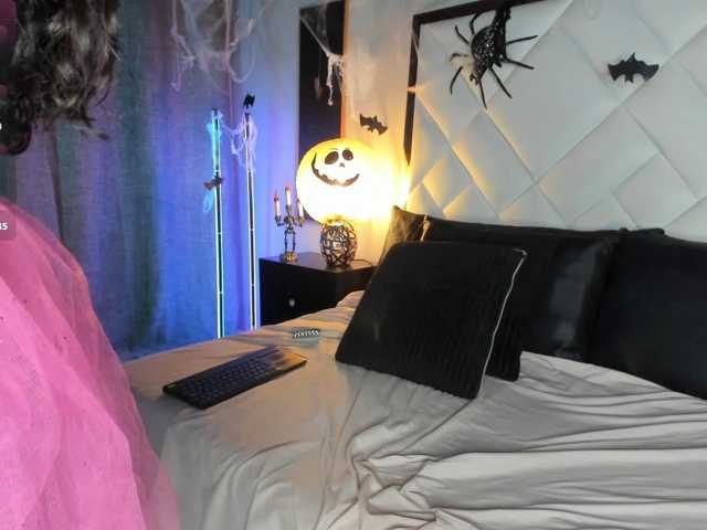 EmiliWilliams live cam on BongaCams