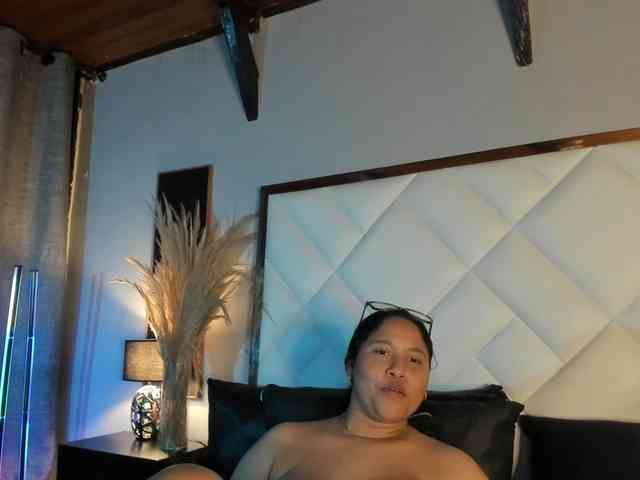 EmiliWilliams webcam