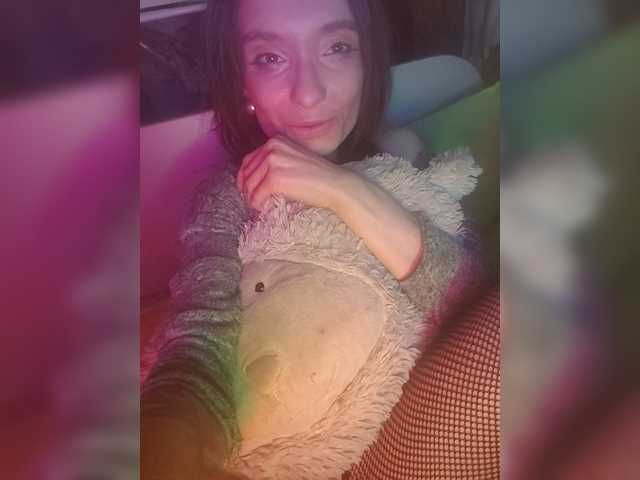 ivvikkilove1994 live webcam show