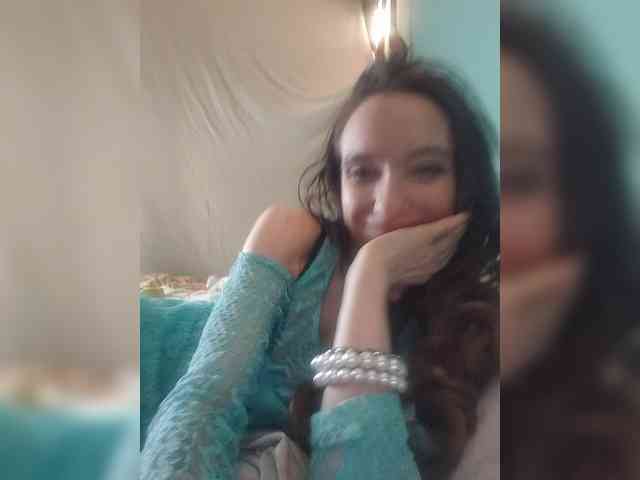 ivvikkilove1994 webcam