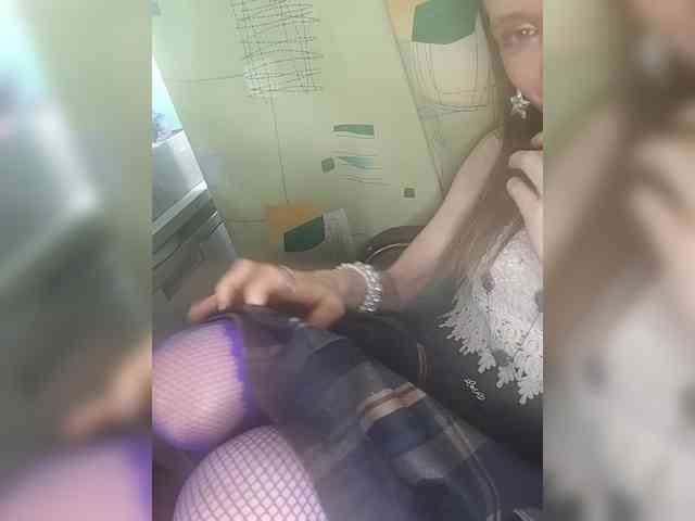 ivvikkilove1994 webcam