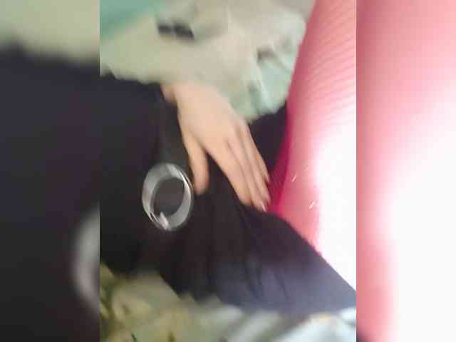 ivvikkilove1994 webcam