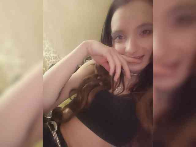 ivvikkilove1994 webcam