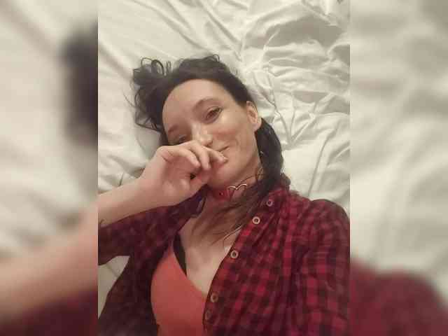 ivvikkilove1994 webcam