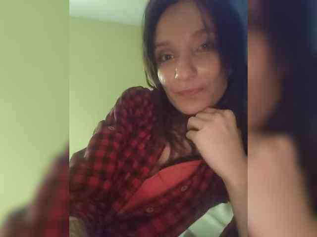ivvikkilove1994 webcam