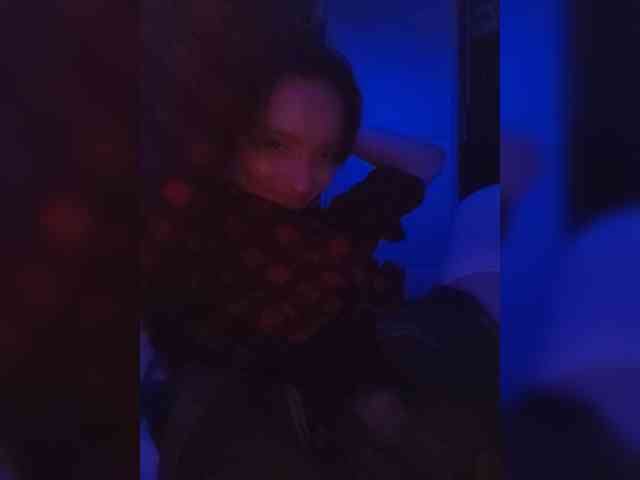 ivvikkilove1994 webcam