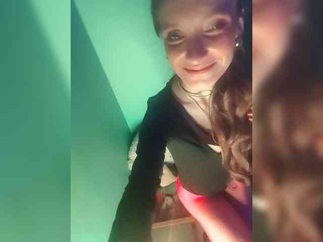 ivvikkilove1994 webcam