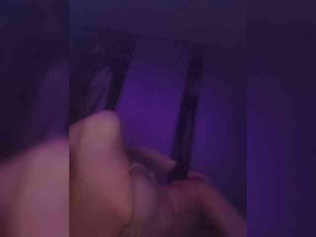 ivvikkilove1994 webcam