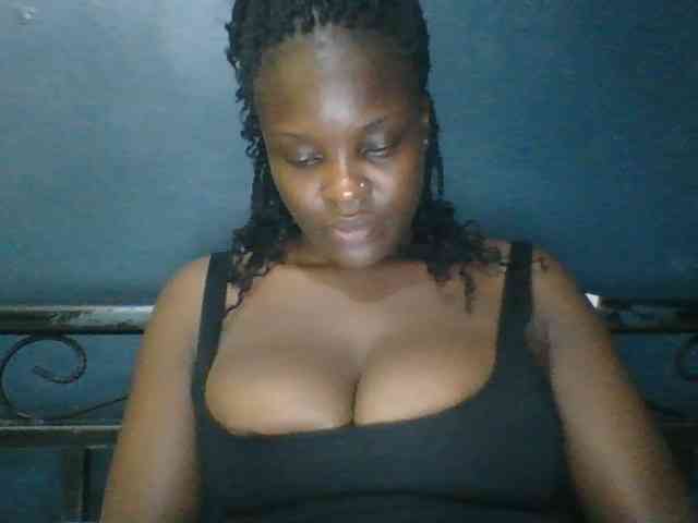 Naughtygoddess webcam