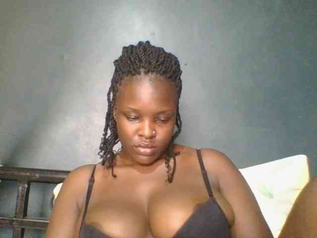 Naughtygoddess webcam