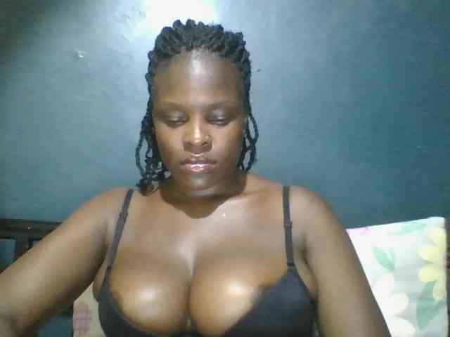 Naughtygoddess webcam