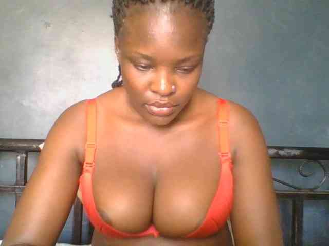 Naughtygoddess webcam