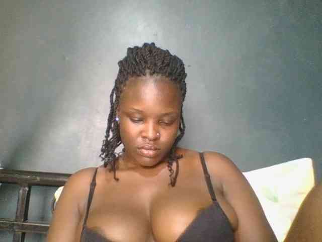 Naughtygoddess webcam