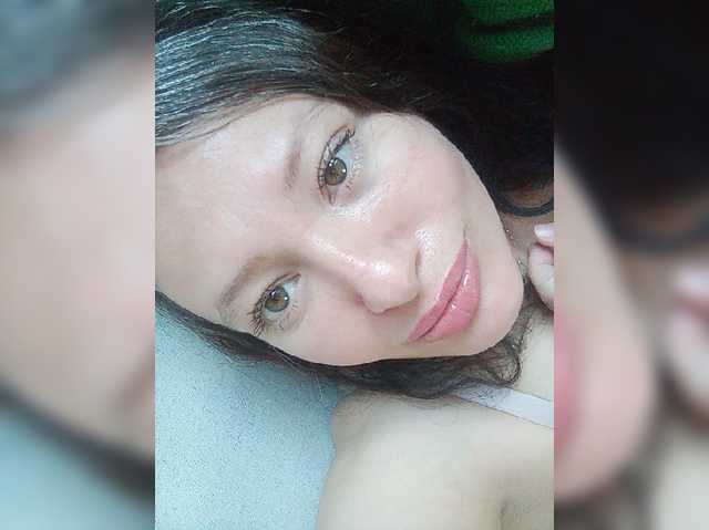 Sofia333123 live cam on BongaCams