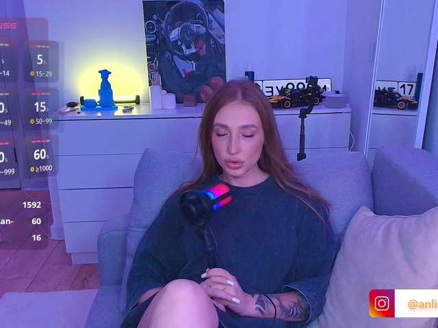 VibeLina live cam on BongaCams