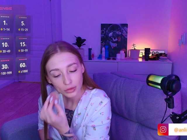 VibeLina live cam on BongaCams