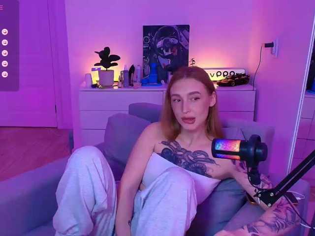 VibeLina, en vivo ahora en BongaCams