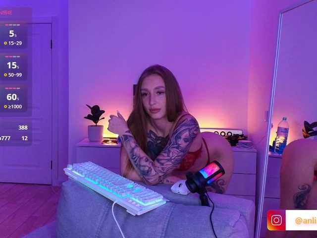 VibeLina live cam on BongaCams