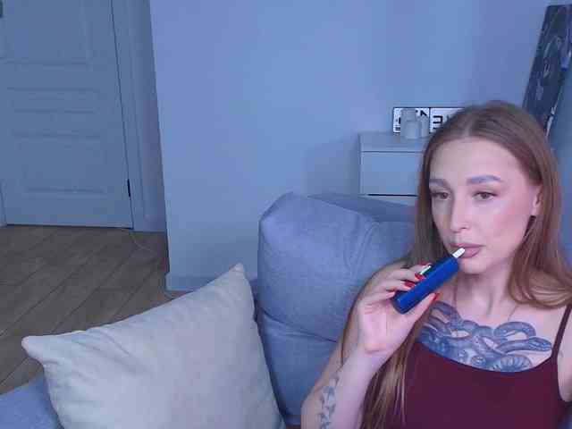 VibeLina webcam