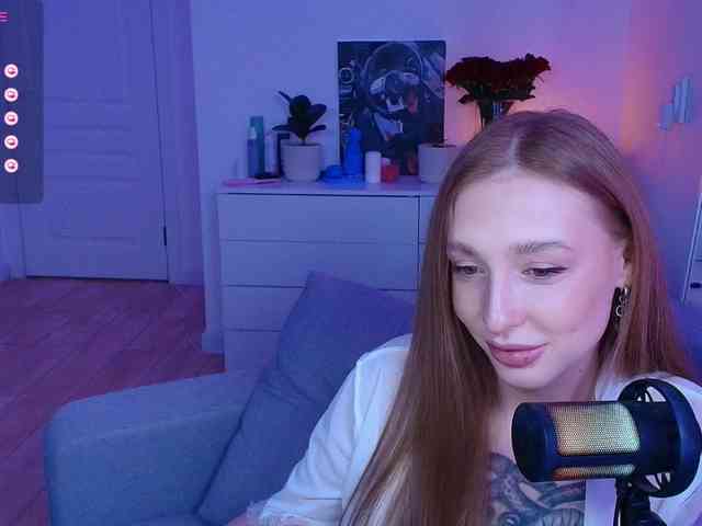 VibeLina webcam