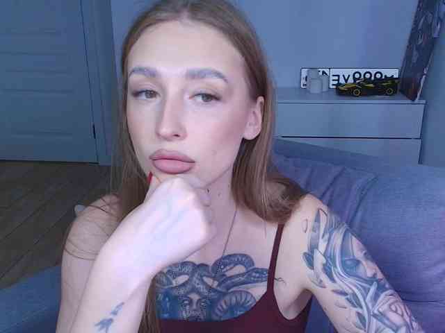 VibeLina webcam