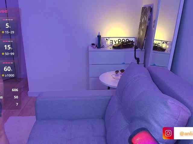 VibeLina webcam