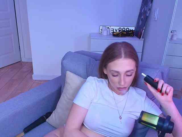 VibeLina webcam