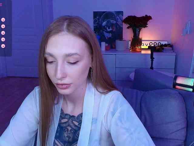 VibeLina webcam