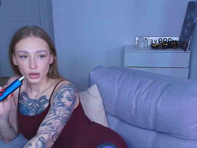 VibeLina webcam