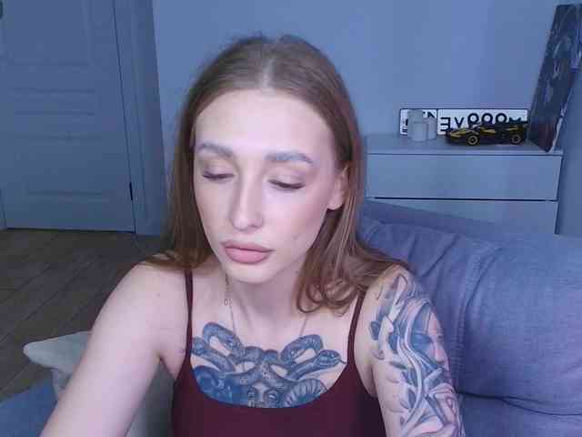 VibeLina webcam