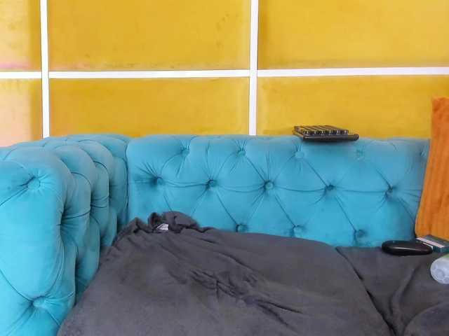 BellaStylezz live cam on BongaCams