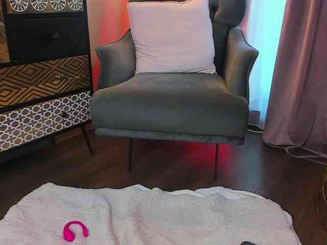 BellaStylezz webcam