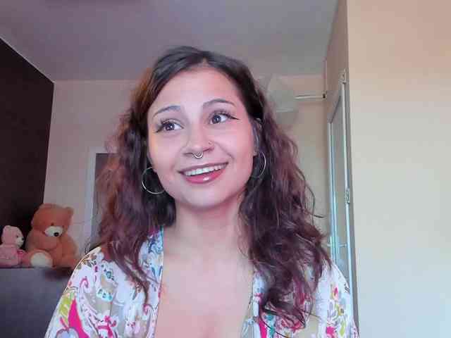 BellaStylezz webcam