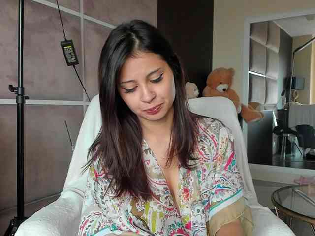 BellaStylezz BellaStylezz