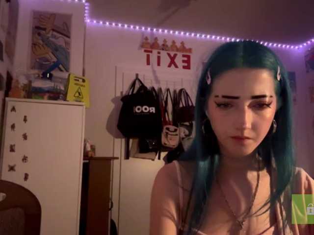 karolinawild live cam on BongaCams