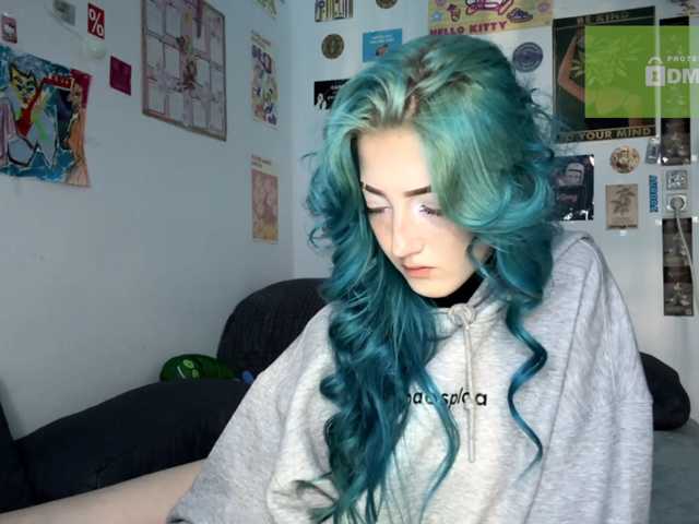 karolinawild live cam on BongaCams