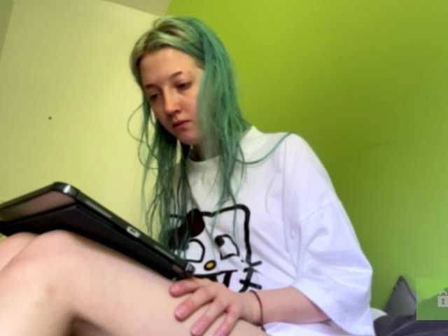 karolinawild live cam on BongaCams