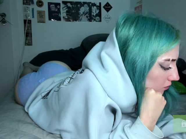 karolinawild live cam on BongaCams