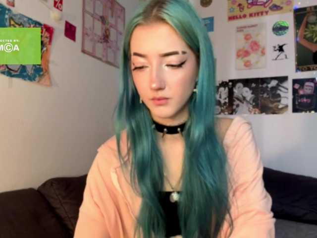 karolinawild live cam on BongaCams