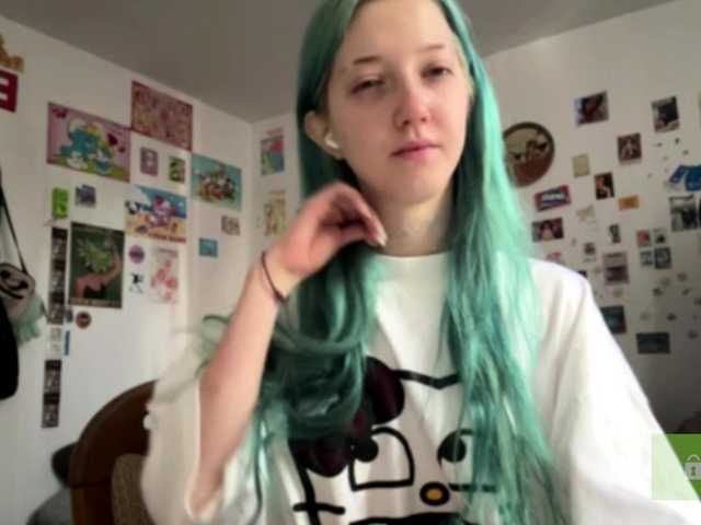 karolinawild live cam on BongaCams