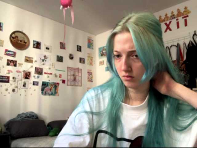 karolinawild live cam on BongaCams