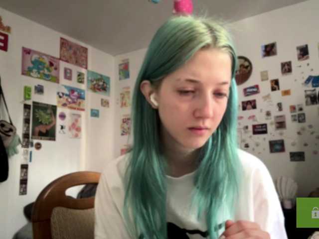 karolinawild live cam on BongaCams