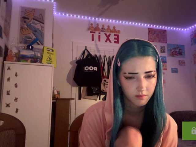 karolinawild live cam on BongaCams
