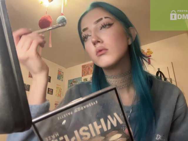 karolinawild live cam on BongaCams