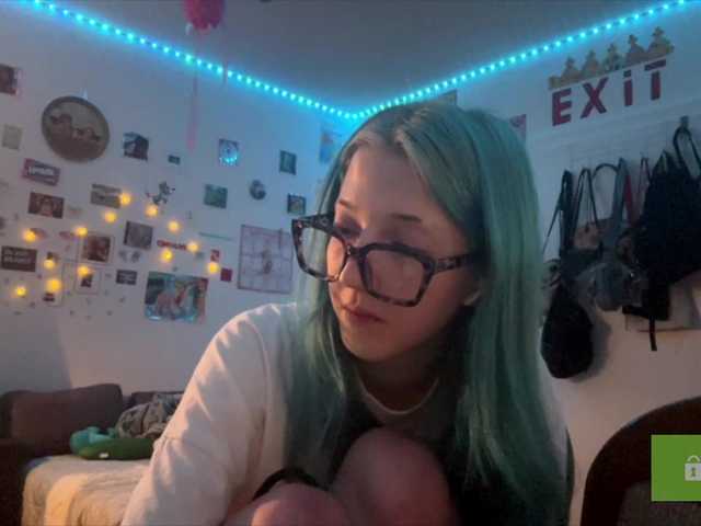 karolinawild live cam on BongaCams
